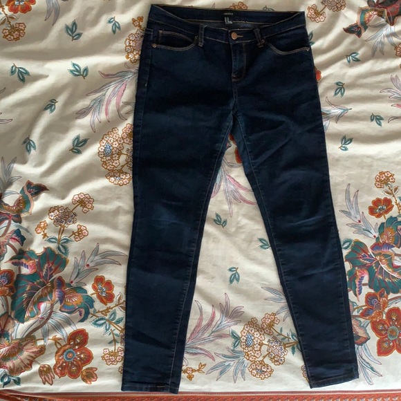 Forever 21 jeans - Picture 2 of 4